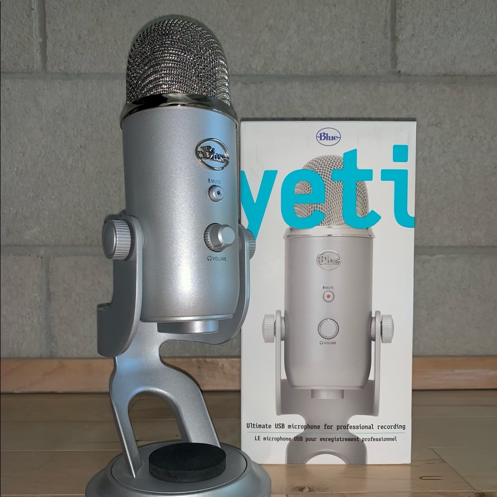 Blue Microphones Yeti USB – Silver